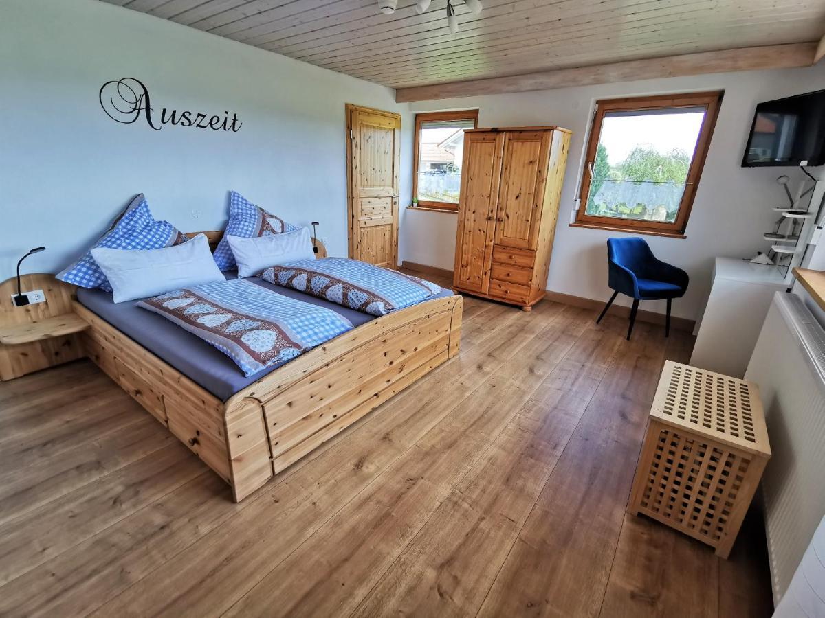 Apartment Auszeit mit Küche viel Ruhe und Natur Untrasried Exterior foto